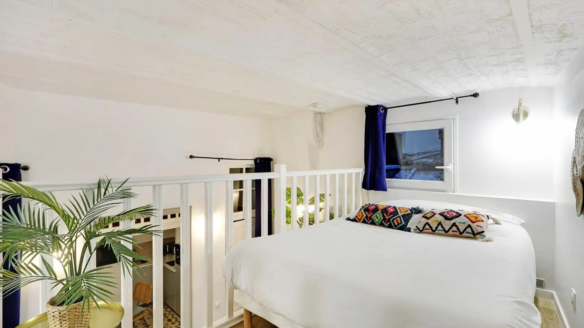 Beautiful And Contemporary Apartment - Arc De Triomphe Champs Elysees Párizs 0*,